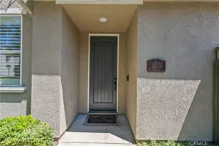 28354 Santa Rosa Ln, Saugus, CA 91350 - Photo 2