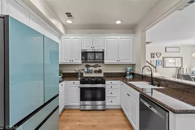 28354 Santa Rosa Lane, Saugus, CA 91350 - Photo 12