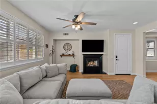 28354 Santa Rosa Ln, Saugus, CA 91350 - Photo 6