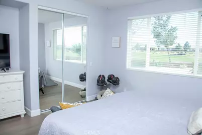19611 Castle Harbor Court, Apple Valley, CA 92308 - Photo 8