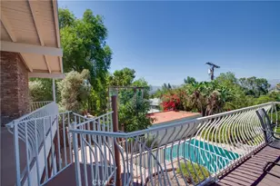 22459 Venido, Woodland Hills, CA 91364 - Photo 34