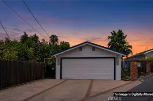 22459 Venido, Woodland Hills, CA 91364 - Photo 40