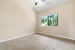 10831 Roycroft, Los Angeles, CA 91352 - Photo 18