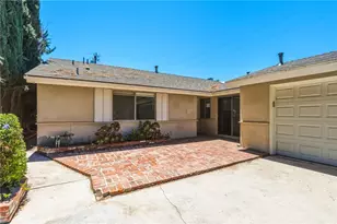 17856 Stillmore, Canyon Country, CA 91387 - Photo 2