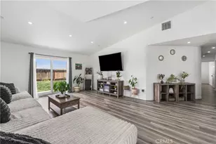 7821 Fir, California City, CA 93505 - Photo 6