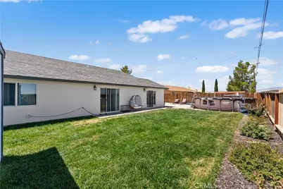7821 Fir, California City, CA 93505 - Photo 42