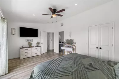 7821 Fir, California City, CA 93505 - Photo 32