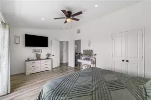 7821 Fir, California City, CA 93505 - Photo 32