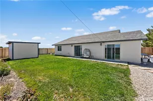 7821 Fir, California City, CA 93505 - Photo 44