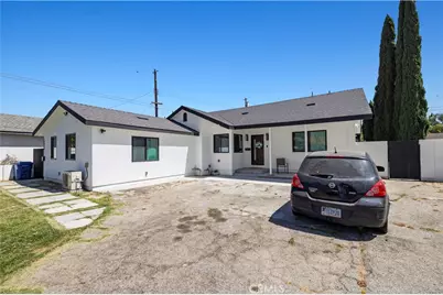 14862 Envoy, Sylmar, CA 91342 - Photo 2