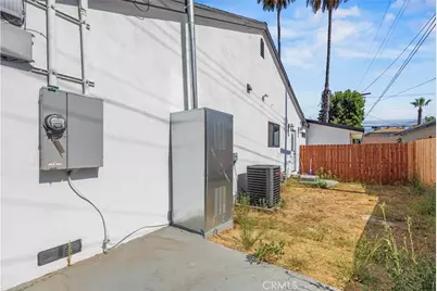 14862 Envoy, Sylmar, CA 91342 - Photo 56