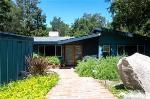15515 Del Gado Dr, Sherman Oaks, CA 91403 - Photo 2