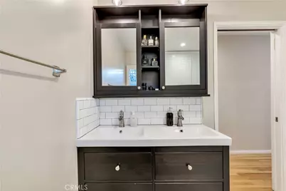 6458 Hanna, Woodland Hills, CA 91303 - Photo 14