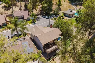 1063 Corbett Ln, Simi Valley, CA 93065 - Photo 52