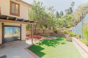 1063 Corbett Ln, Simi Valley, CA 93065 - Photo 42