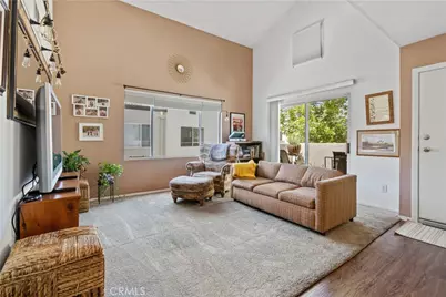 21305 Nandina Lane #201, Newhall, CA 91321 - Photo 24