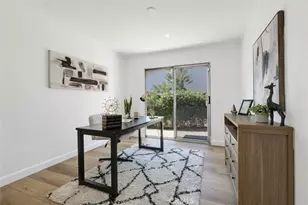 18201 Erwin St, Tarzana, CA 91335 - Photo 14