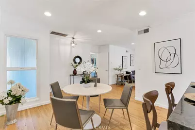 22334 Criswell Street, Woodland Hills, CA 91303 - Photo 18