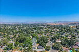 23340 Cedartown, Newhall, CA 91321 - Photo 52