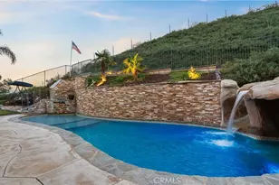 22238 Evening Star Ct, Saugus, CA 91390 - Photo 10