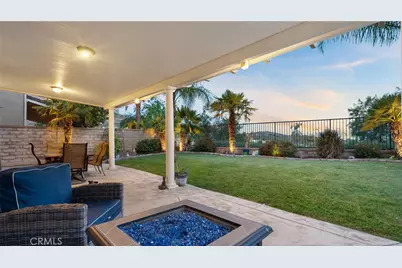 22238 Evening Star Court, Saugus, CA 91390 - Photo 12