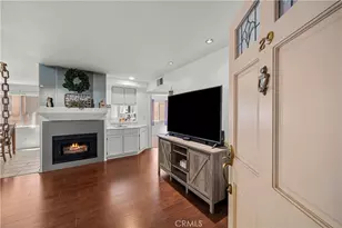 19814 Sandpiper Pl, Newhall, CA 91321 - Photo 2