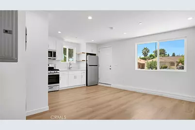7032 Penfield, Winnetka, CA 91306 - Photo 34