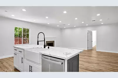 7032 Penfield, Winnetka, CA 91306 - Photo 10