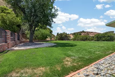 10538 Ormond, Sunland, CA 91040 - Photo 40