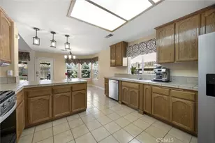 5813 Ragusa Ln, Bakersfield, CA 93308 - Photo 14