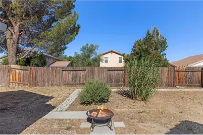 44111 Acacia Street, Lancaster, CA 93535 - Photo 42