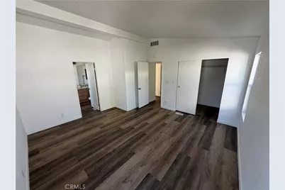 10900 Sepulveda #23, Mission Hills (San Fernando), CA 91345 - Photo 6