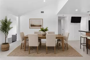 21025 Blythe St, Canoga Park, CA 91304 - Photo 14