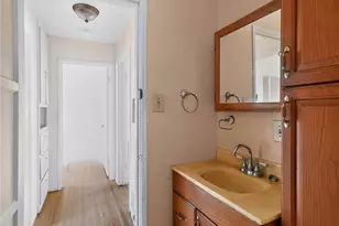 225 W Center St, Ventura, CA 93001 - Photo 14