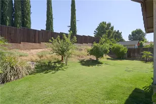 9020 Lorelei Rock Dr, Bakersfield, CA 93306 - Photo 22