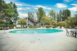 7111 Farralone, Canoga Park, CA 91303 - Photo 28