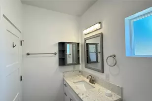 21224 W Rinaldi, Chatsworth, CA 91311 - Photo 20