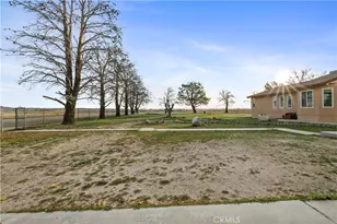 6532 Birch St, Rosamond, CA 93560 - Photo 52
