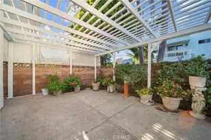 1277 Devon, Ventura, CA 93001 - Photo 40