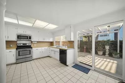 1277 Devon, Ventura, CA 93001 - Photo 10