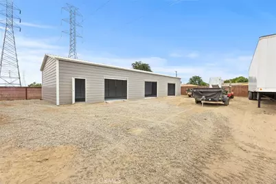 10906 Dee Dee Avenue, Bakersfield, CA 93312 - Photo 2