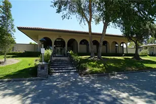 24253 La Glorita Cir, Newhall, CA 91321 - Photo 36