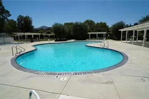 24253 La Glorita Cir, Newhall, CA 91321 - Photo 6