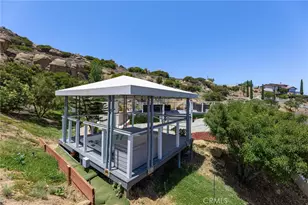 22870 Trigger St, Chatsworth, CA 91311 - Photo 52