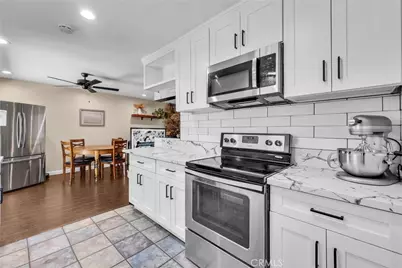 24048 Cruise Circle, Canyon Lake, CA 92587 - Photo 8