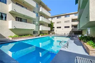 5400 Lindley Ave, Encino, CA 91316 - Photo 18