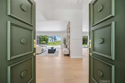 5932 Pat Avenue, Woodland Hills, CA 91367 - Photo 2