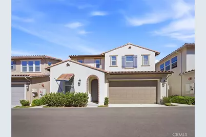 20558 Martingale, Saugus, CA 91350 - Photo 1