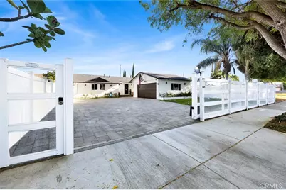 19116 Napa Street, Northridge, CA 91324 - Photo 4