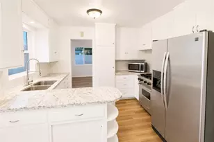 9170 Omelveny, Los Angeles, CA 91352 - Photo 18